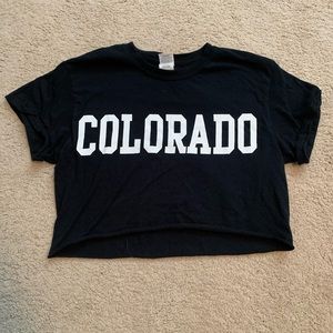 WOMEN’S CROPPED COLORADO T SHIRT